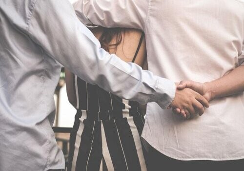婚后共同财产离婚如何分割抚养权